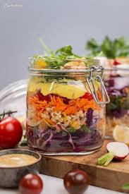 Jun 01, 2018 · partysalate zum vorbereiten. Rezept Veggie Schichtsalat Im Glas Das Ideale Take Away Rezept