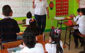 Según cifras oficiales, 54 escuelas públicas y 133 particulares de 15 alcaldías retornaron a las aulas este lunes, a excepción de iztapalapa, donde profesores y. En 2021 Podrian Regresar Las Clases Presenciales Gobernador El Sol De Cordoba Noticias Locales Policiacas Sobre Mexico Veracruz Y El Mundo