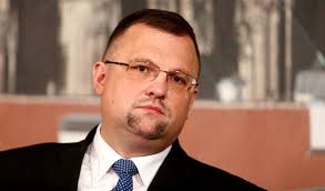 O jeho úmrtí informovali prezidentův mluvčí jiří ovčáček a exministr kultury daniel herman. Policie Obsah Diskreditacni Nahravky S Forejtem Neni Trestnym Cinem Idnes Cz