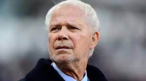 Ann Summers boss Jacqueline Gold dies aged 62