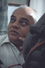 Anandha kannan, a popular tamil television presenter and actor, died on monday night, august 16 due to cancer. B Kannan Wikipedia