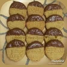 Though food in alexandria and the coast of egypt tends to use a great deal of fish and other seafood, for the most part egyptian cuisine is based on foods that grow out of the ground. 94 Cape Malay Cookies Ideas Pastry Recipes Food Categories Recipes