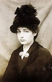 Mujer, performance y cine V: UN NOMBRE APROPIADO, UN HOMBRE INAPROPIADO.  Camille Claudel