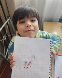 Hoy Maxi, Flo y Joaquín Amador, disfrutaron de un entretenido taller de  Vamos a dibujar de @leercontigo y @nickelodeonla , junto a @nico.selma  realizaron un hermoso dibujo de la encantadora Dora la
