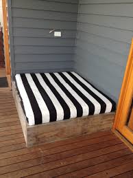 We make it easy to design indoor and outdoor daybed cushions. Make A Day Bed From Reclaimed Timber Outdoor Daybed Diy Outdoor Furniture Corner Dog Bed