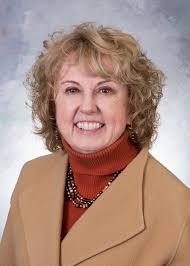 Lynn Johnson receives ADEA Gies Award for innovation