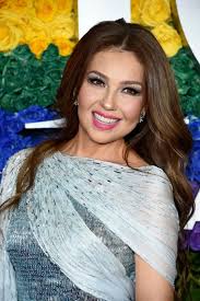 Dans « tout le monde en a parlé », l'émission de jimmy, comme dans le livre, je rallume la lumière sur eux et je leur fais raconter leur histoire. Le Look Etincelant De Thalia Aux Tony Awards 2019 Integron Be