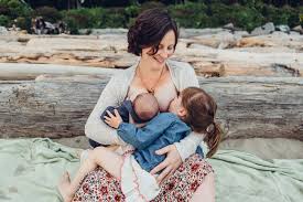 Tandem Nursing West Coast Beach Nursing Family Photos Taken By Kaylyn Mclachlan Of Mclachlan Studios Www Mclachlanstud Tandem Nursing Tandem Family Photos