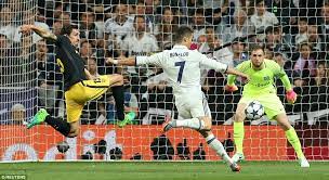 Real Madrid 3 0 Atletico Madrid Cristiano Ronaldo Nets Hat Trick Cristiano Ronaldo Ronaldo Real Madrid Football