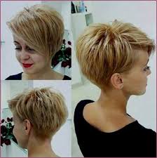 Ein short cut zaubert volumen auf den kopf und eignet sich perfekt für. Pin On Langhaarfrisuren
