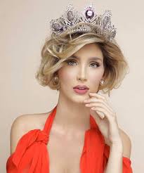 Fiona Tenuta; Miss Universo Uruguay 2019 🇺🇾 Elegida y preparada por Osmel  Sousa, el zar, para dar batalla en Miss Universo. Esta bella mujer de 22  años de edad y 1.78 mts.