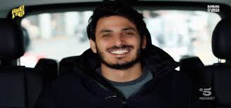 1,203,370 likes · 157,797 talking about this. Emanuele Berardi Figlio Barbara D Urso Corona Si Scusa Lui Non Replica