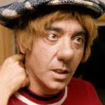 Miliki. Emilio Alberto Aragón Bermúdez, conocido artísticamente como Miliki  (Carmona, Sevilla, 4 de noviembre de 1929-Madrid, 17 de noviembre de 2012)​  fue un payaso, acordeonista, compositor y cantante español, conocido  especialmente por