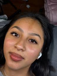 Can someone please help me map this set? The client sent this and she wants  more volume than the photo