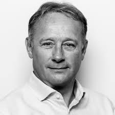 PEDRO VODAN Consult GmbH und PEDRO VODAN Beteiligungsgesellschaft mbH  (Geschäftsführer Peter Thomas)