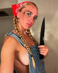 She's got that X factor ❌❌❌ My Halloween costumes of 2024 🎃 1. Maxine 2.  sailor Moon 3. Clown I had so much fun throwing these costumes together