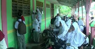 Pronađi hotele u tanjung morawa, indonezija. Ratusan Siswa Man Tanjung Morawa Mengamuk Fasilitas Sekolah Rusak Bagian 1