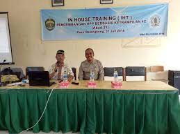 Diakukan sosialisasi pelaksanaan sekolah model spmi yang diprogramkan oleh lpmp. Sekolah Rujukan Sman 1 Paser Belengkong Dan Sekolah Imbas Siap Mengimplimentasikan Spmi Sistem Penjaminan Mutu Internal Lpmp Kalimantan Timur