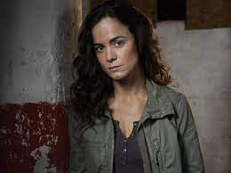 Teresa takes her crown in the final season of #queenofthesouth, wednesdays at 10/9c on @usa_network. Teresa Mendoza Queen Of The South Wiki Fandom