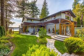 It is located north of fidalgo island and the city of anacortes, and is accessible by private boat and by the guemes island ferry operated by skagit county. Wrsyzfqtxpjjwm