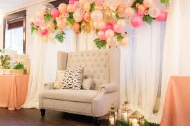 Bridal Shower Venue Balloon Wreath Loveseat Decor Bride Bride To Be Engaged Bridal Shower Venues Decor Balloon Wreath