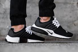 Not A Fan Of Black But This Is A Game Changer An On Foot Look At The Nike Air Presto Br Sneakernews Com Best Walking Shoes Nike Free Shoes Sneakers