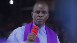 Reports of mbaka's abduction stirred a massive protest in enugu this afternoon, may 5, 2021. Tawkvdvh3ow4tm