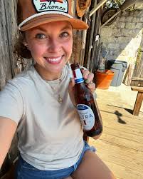 Everly After Love (@everlyafterlove) • Instagram photos and videos