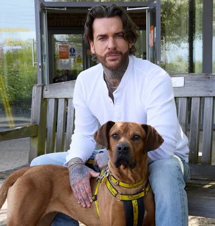 For Dogs' Sake! Pete Wicks returns with more heart-warming rescue journeys