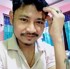 The flavors of the viral chocolate Dubai.. Chocolate, Pistachio and Kataifi 