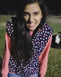 Moments where I felt life ain't that shitty p.s.- not so required Aflatoon  dump because jo khatam ho kisi jagah ye aisa silsila nahi!