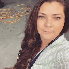 Kelly Jane McAuley (@kellyjanemcauley)