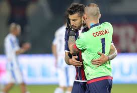Dopo 6 stagioni, infatti, alex cordaz è vicino al ritorno in nerazzurro, dove vestirà i. Inter Pursuing Crotone Keeper Cordaz The Latest