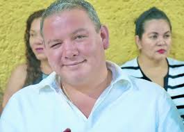 Alan Velasco Aguero (@AlanVelascoMX)