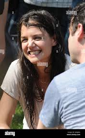 Luke kirby and katie holmes hi-res stock photography and images