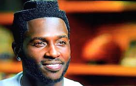 This is antonio brown haircut by dkpittsburghsports.com on vimeo, the home for high quality videos and the people who love them. Pin On Elite Sports Ny