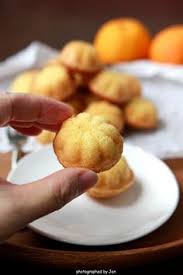Untuk lebih lengkapnya berikut resep dan cara membuat bolu kukus yang tribunnews.com rangkum dari sajiansedap.com bolu mini panggang (snack maker elektrik). 10 Kueh Buhulu Ideas Food Chinese New Year Cookies Chinese Egg