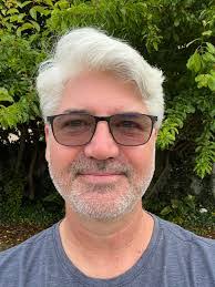 Jeff Rawlings's Instagram, Twitter & Facebook