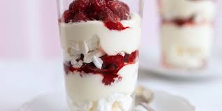 Tiramisu Meringue Aux Framboises Recettes Recette Tiramisu Recette Recette Desserts Aux Fruits