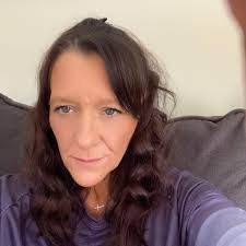 Michele Lynn's Instagram, Twitter & Facebook