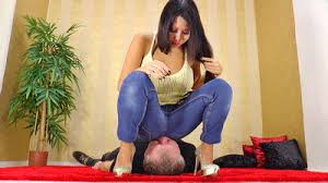 Quora is a place to gain and share knowledge. Jeans Facesitting Clips New Facesitting Clips