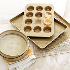 How Do I Clean The Stains Off My Nonstick Baking Sheets Bakeware Set Nonstick Bakeware Bakeware