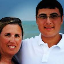 Alison Chavez (alisonchavez)