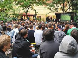 Der fußball wm 2018 spielplan wurde schon im jahr 2016 von der fifa veröffentlicht. Spielplan Und Ergebnisse Der Fussball Wm 2014 Public Viewing Zur Wm 2014 Archiv Public Viewing Bei Fussball Grossereignissen Sport Freizeit Sport Kultur Freizeit