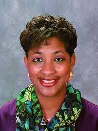 Vanessa Bricker's Instagram, Twitter & Facebook