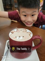 Keseronokan Kids di Teddy Cafe: Makanan dan Minuman Yang Menarik