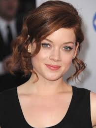 Jane Levy For Some Reason She Reminds Me Of My Niece Kortnie So I Ended Up Watching Her Show Jane Levy Pretty Hairstyles Hair Beauty