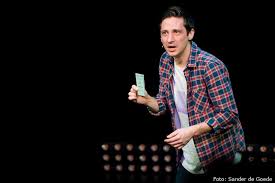 He was a member of the vagos. Alle Mensen Verzamelen Door Emilio Guzman Theaterkrant