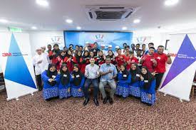 A sdn bhd company is a private limited company which cannot make its shares available to the general public. 3m Malaysia Sdn Bhd Amcham