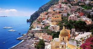 Once a vital part of a mighty sea power, positano is a sophisticated resort town today and the jewel of southern italy's iconic amalfi coast. Kleingruppen Bootstour Von Sorrent Nach Positano Und Amalfi Ab 99 Checkyeti
